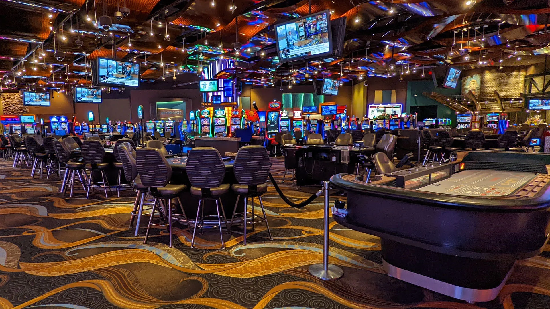 LuckyTwice Casino